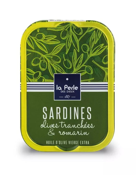 Sardines aux olives tranchées et au romarin